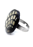 Bague réglable en pâte polymère effet nacre, bijou unique
